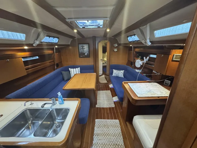 Slide: The Image of Dufour 40 2004 - 5541888