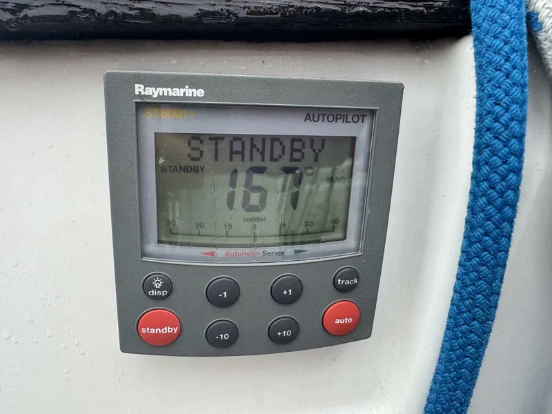 Slide: The Image of Dufour 40 2004 - 5541904