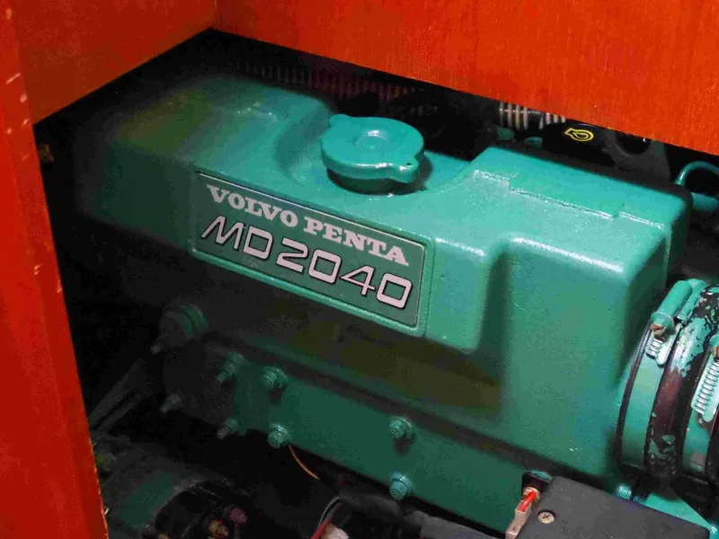 Slide: The Image of Dufour 40 2004 - 5529105