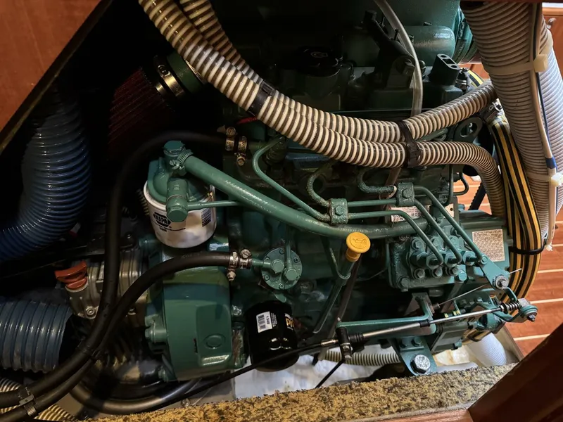 Slide: The Image of Dufour 40 2004 - 5541898