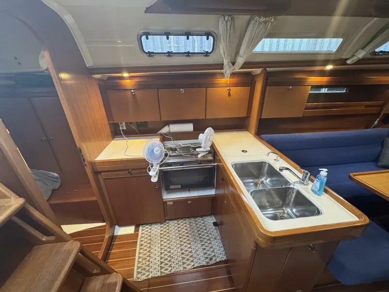 Slide: The Image of Dufour 40 2004 - 5541884