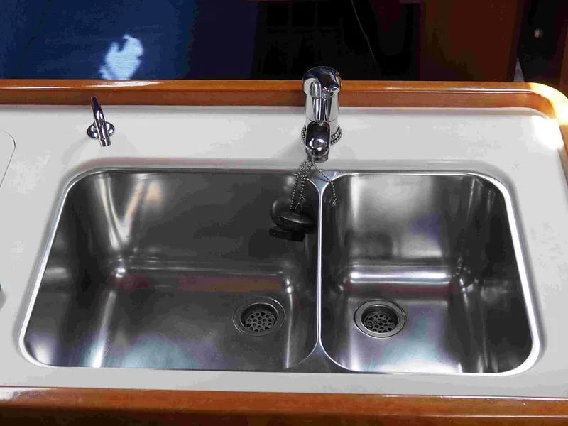 Slide: The Image of Dufour 40 2004 - 5529089