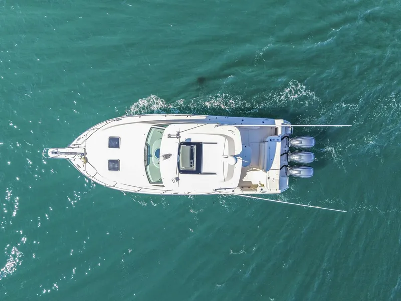 Slide: The Image of Grady-White 37 Express 2019 - 5962773