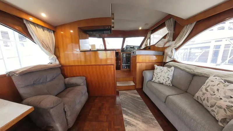 Slide: The Image of 50 ft Ocean Alexander - Salon Looking Forward - 5529471