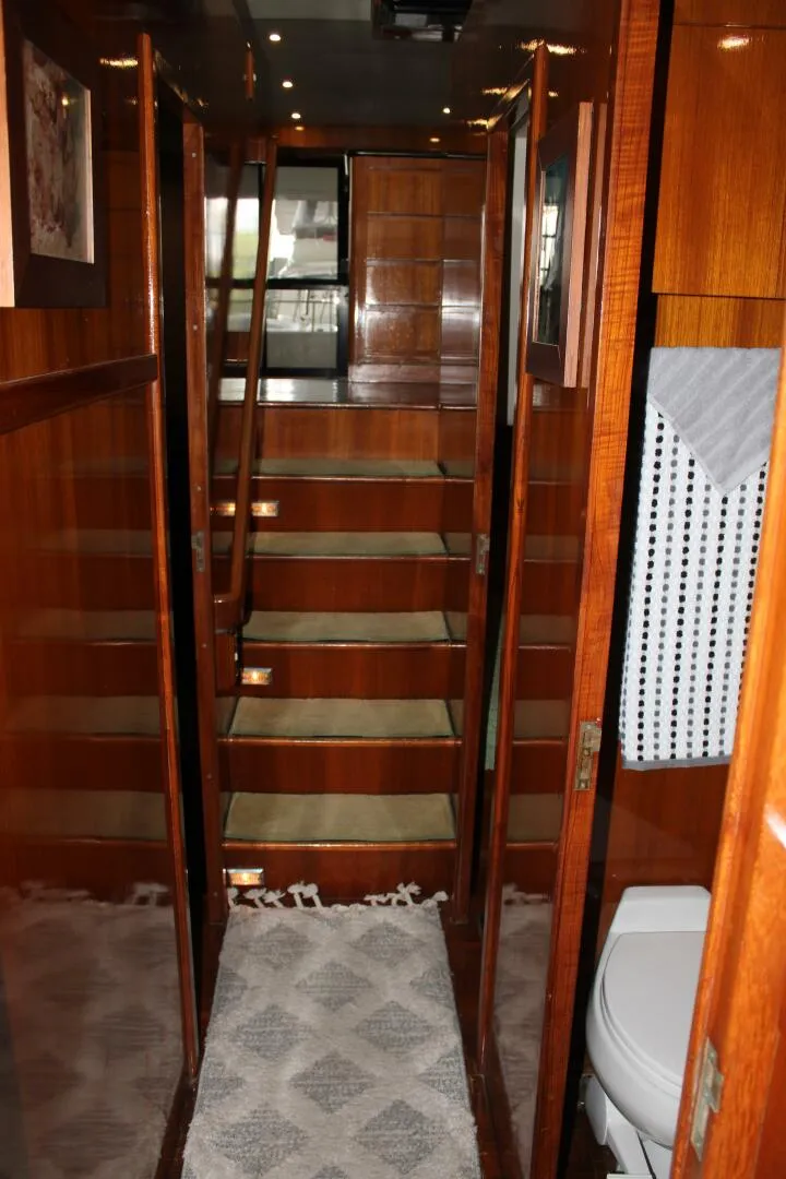 Slide: The Image of 50 ft Ocean Alexander - Companionway Stairs - 5529441
