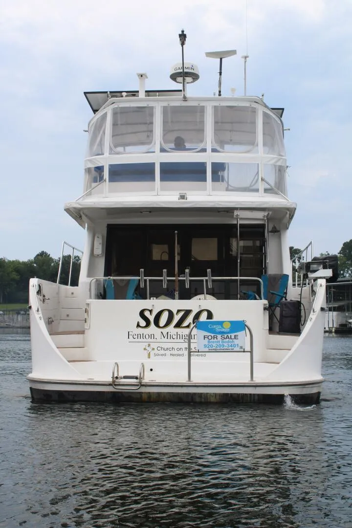 Slide: The Image of 50 ft Ocean Alexander - Aft View - 5559352