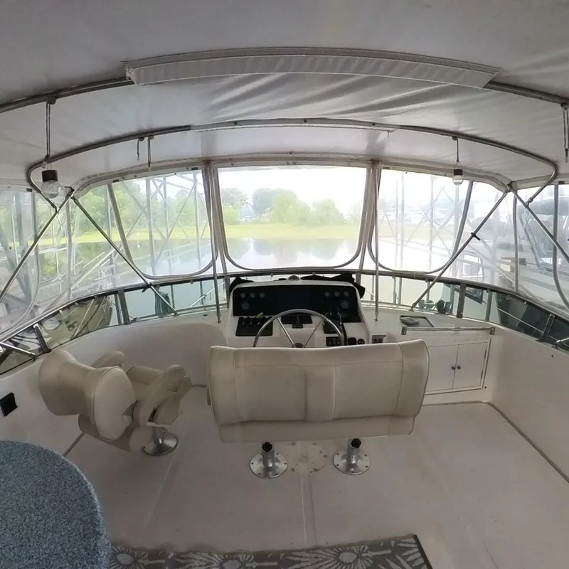 Slide: The Image of 50 ft Ocean Alexander - Flybridge Looking Forward - 5529463