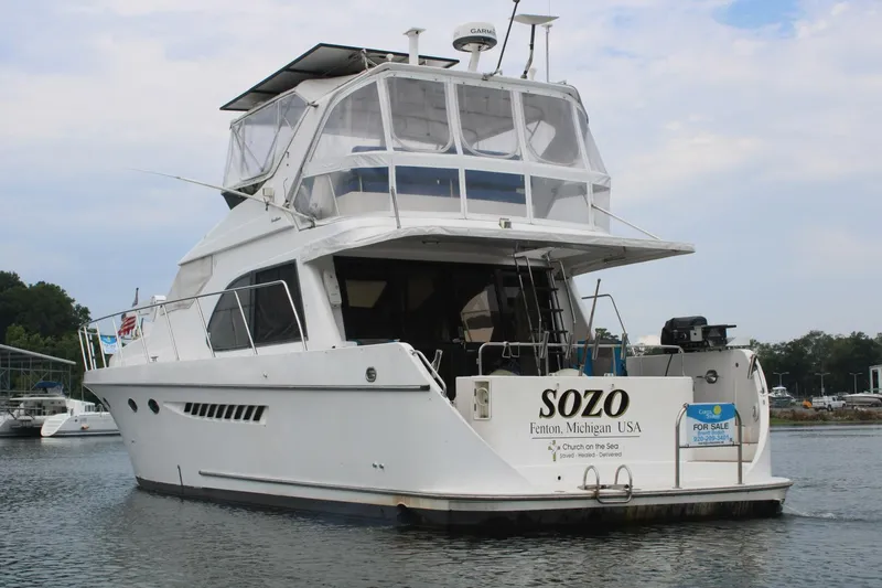 Slide: The Image of 50 ft Ocean Alexander - Port Aft View - 5559354