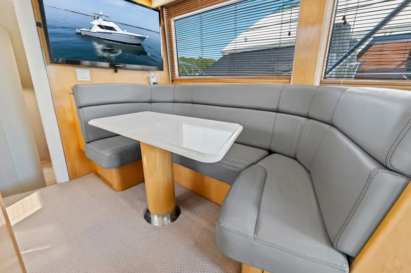 Slide: The Image of Hatteras 60 Convertible 1999 - 5532921