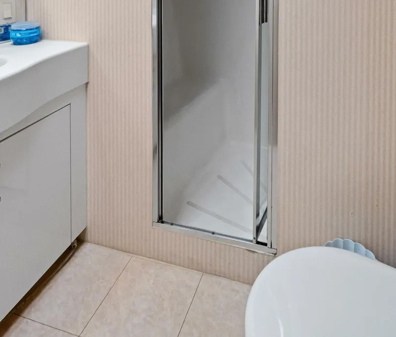 Slide: The Image of Hatteras 60 Convertible 1999 - 5532928