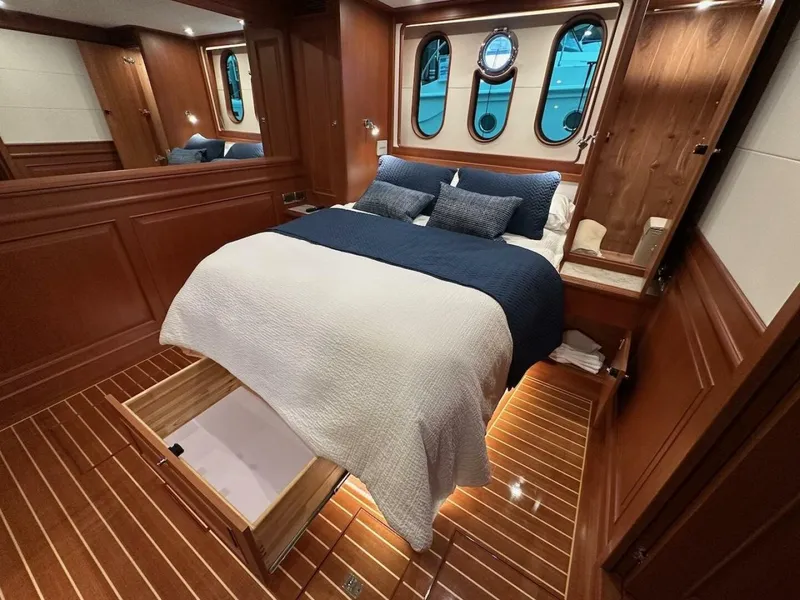 Slide: The Image of Northwest 55 2024 - 5987058