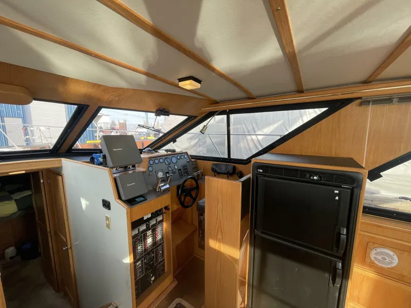 Slide: The Image of Tollycraft EY440 1988 - 5874332