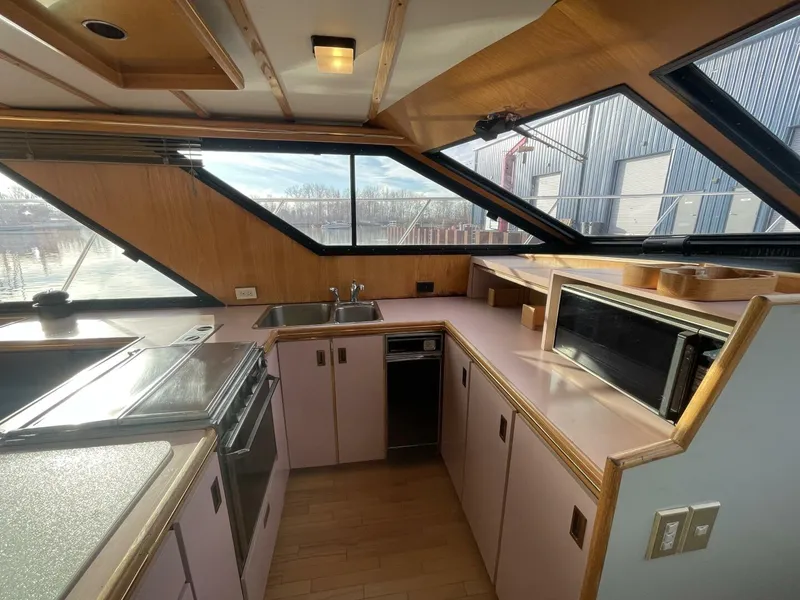 Slide: The Image of Tollycraft EY440 1988 - 5874310