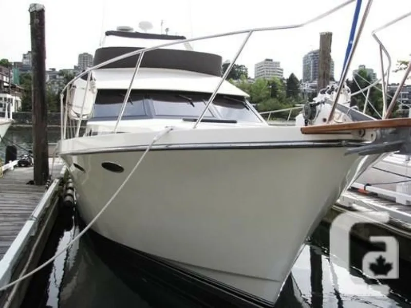 Slide: The Image of Tollycraft EY440 1988 - 5529809