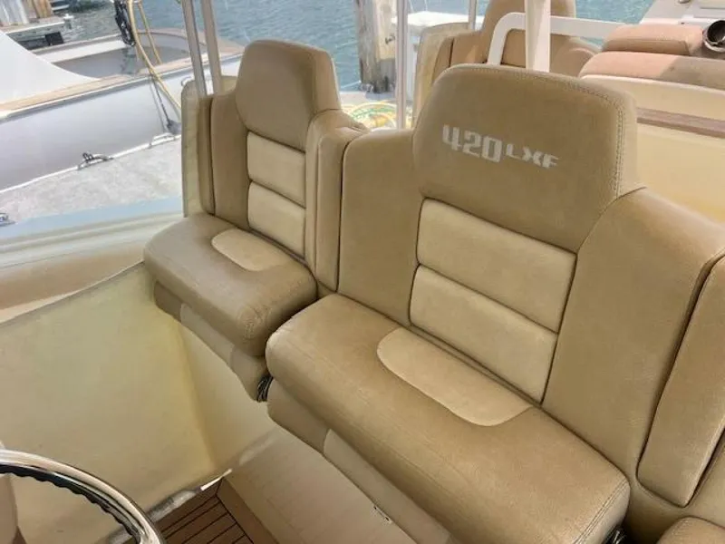 Slide: The Image of Scout 420LXF 2017 - 5530178