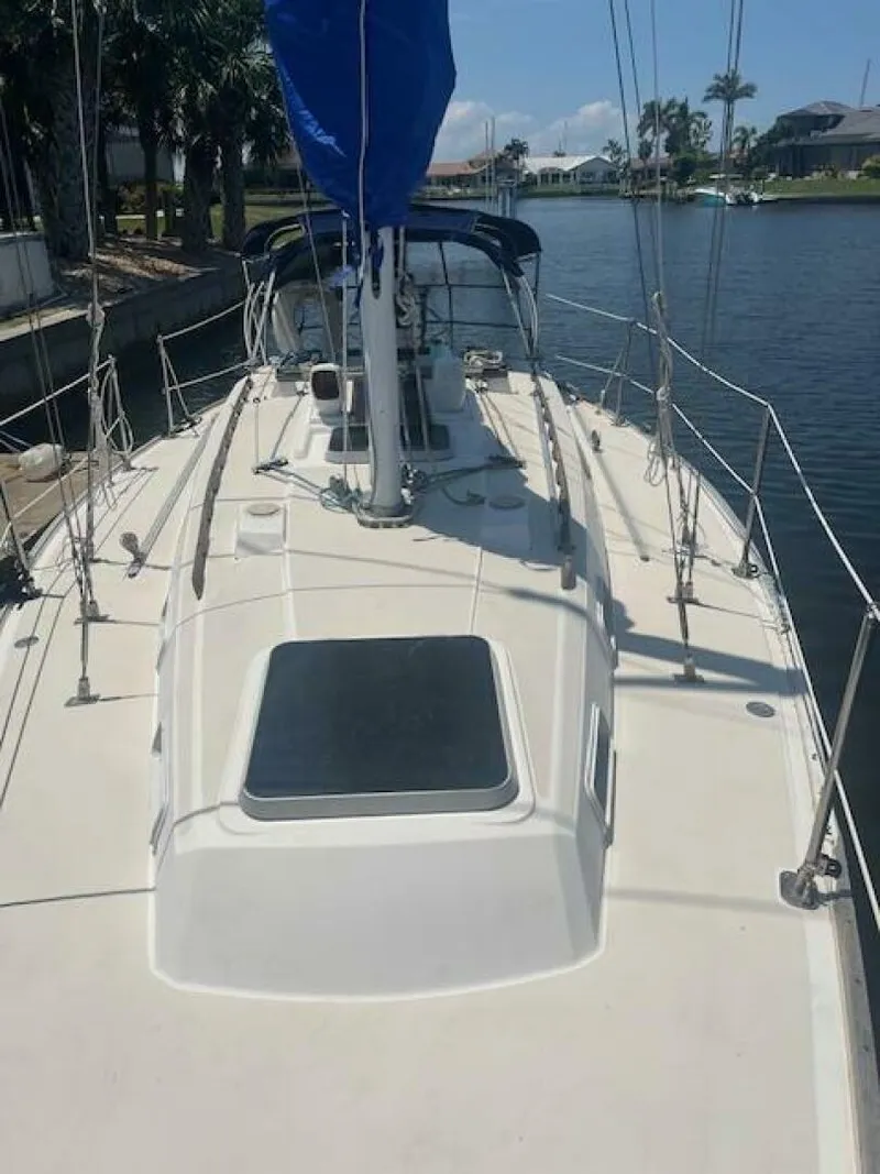 Slide: The Image of Sabre 30 1989 - 5530946