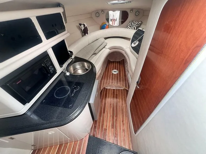 Slide: The Image of 0005303135 - 5531203