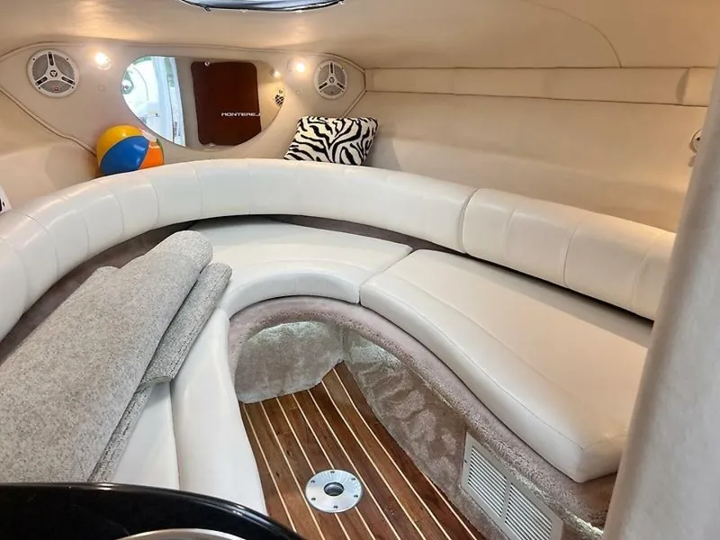 Slide: The Image of 0005303166 - 5531227