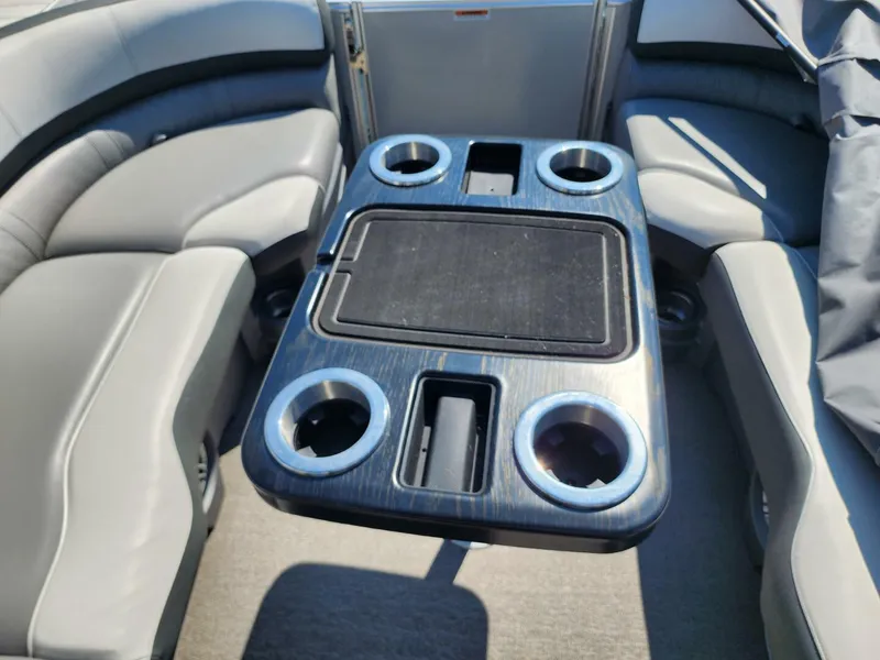 Slide: The Image of Avalon 25 2021 - 5531468