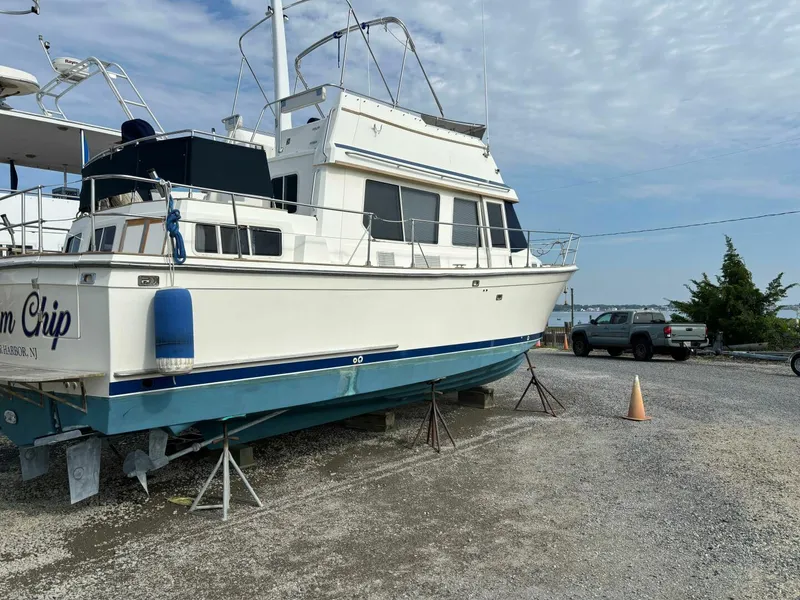 Slide: The Image of Sabreline 36 Fast Trawler 1989 - 5531625