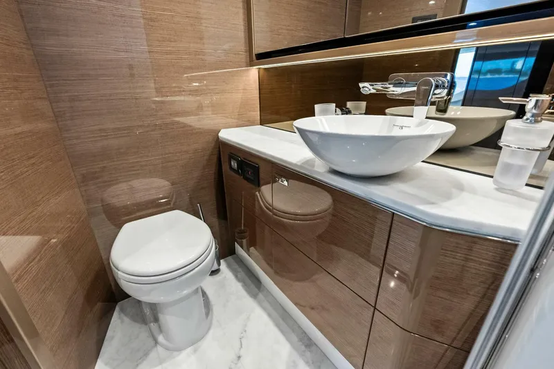 Slide: The Image of Princess F55 2022 - 5577310