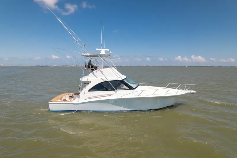 The Image of 2018 Hatteras GT45X Flybridge - 5532151