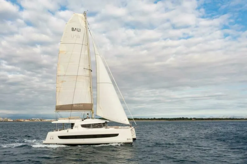 Slide: The Image of Bali 4.4 Solent - 5532265