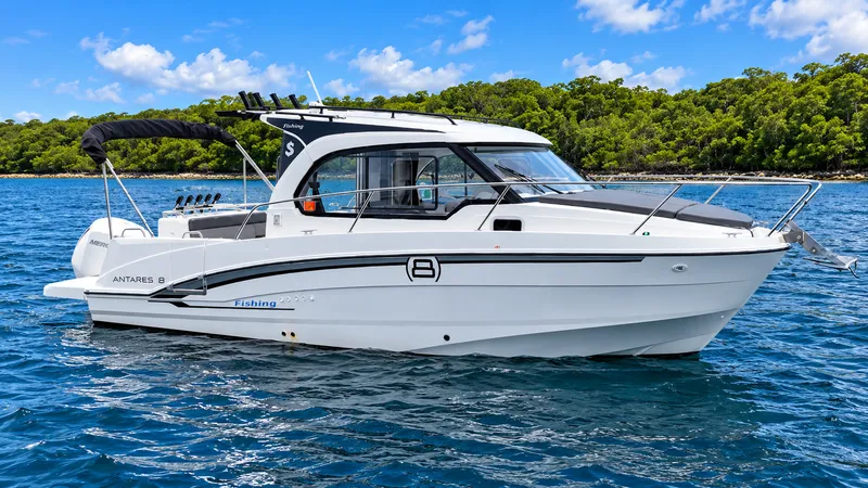 Slide: The Image of Beneteau Antares 8 V2 2024 - 10