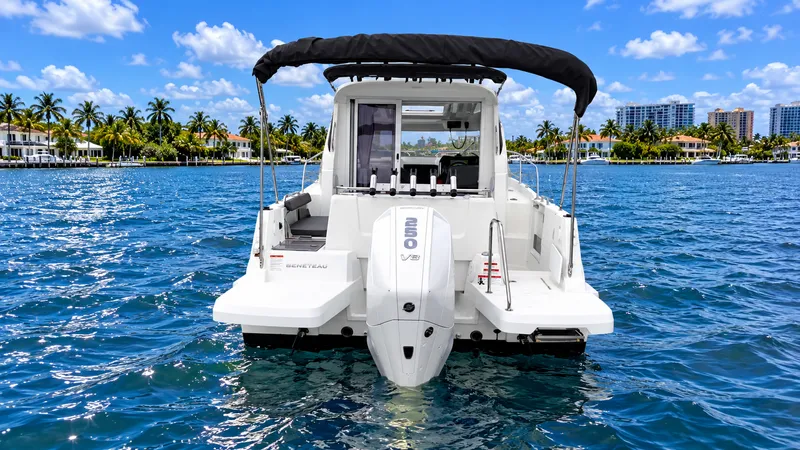 Slide: The Image of Beneteau Antares 8 V2 2024 - 13