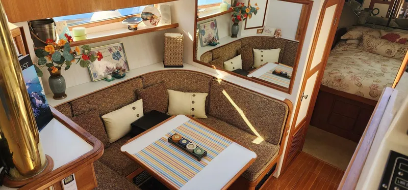 Slide: The Image of Vantare 44 Aft Cabin 1988 - 5532279