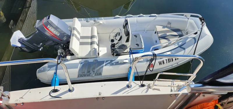 Slide: The Image of Vantare 44 Aft Cabin 1988 - 5532314