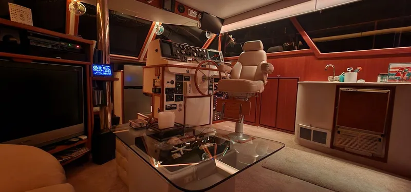 Slide: The Image of Vantare 44 Aft Cabin 1988 - 5532257