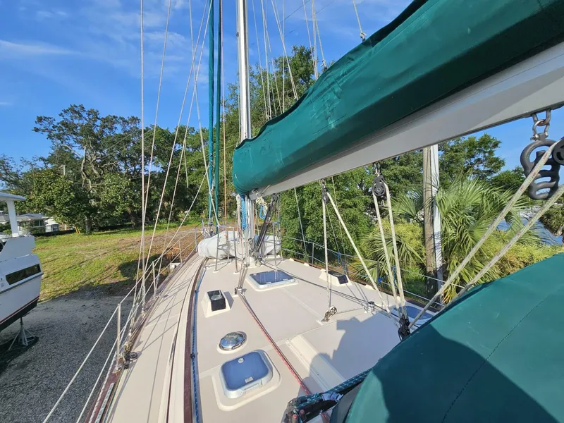 Slide: The Image of Island Packet 44 1994 - 5532370