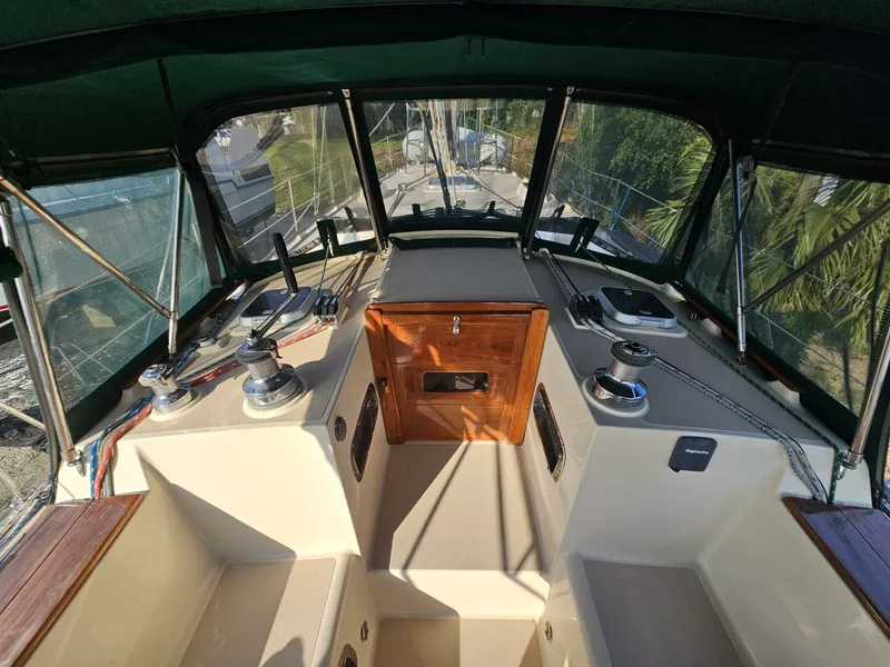 Slide: The Image of Island Packet 44 1994 - 5532385