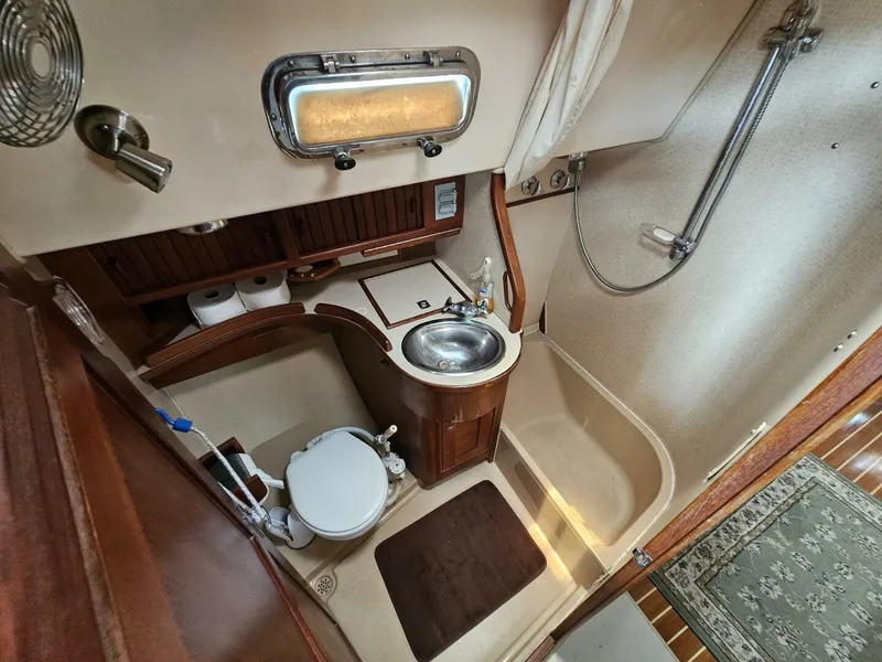 Slide: The Image of Island Packet 44 1994 - 5814015