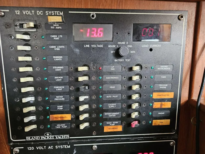 Slide: The Image of Island Packet 44 1994 - 5814016