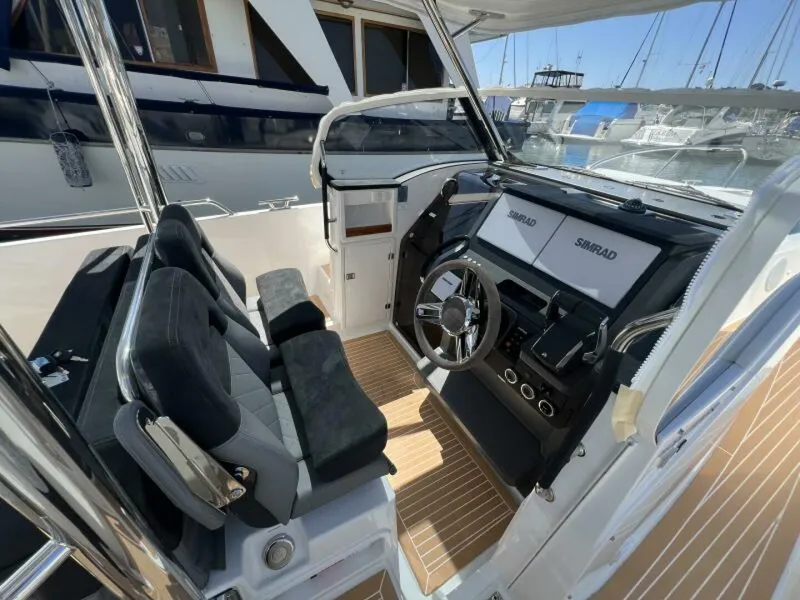 Slide: The Image of Nimbus T9 2024 - 5532754