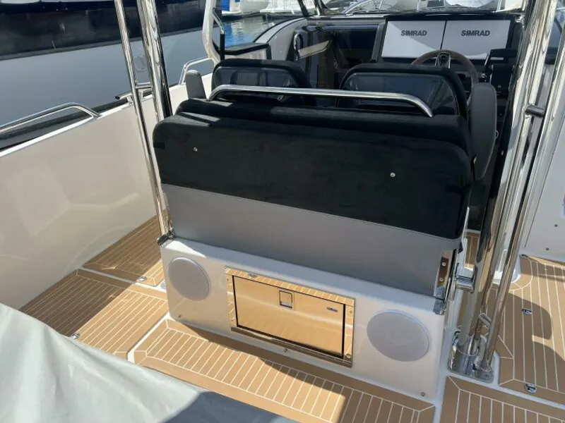 Slide: The Image of Nimbus T9 2024 - 5532749