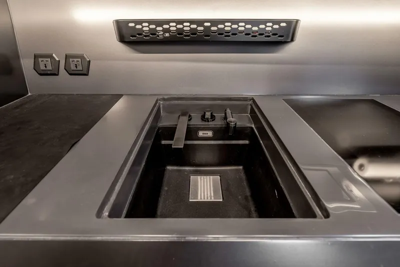 Slide: The Image of 2023 Tecnomar 63 Lamborghini - Sink - 5551514