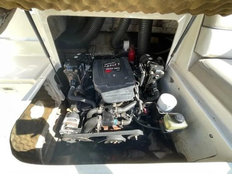 Slide: The Image of Sea Ray 220 Sundeck 2003 - 5650883