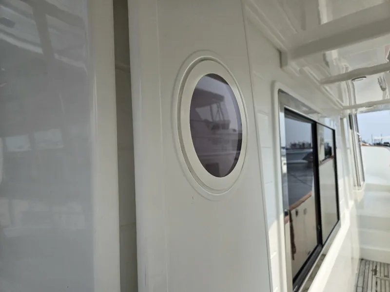 Slide: The Image of Beneteau Swift Trawler 52 2012 - 5533651