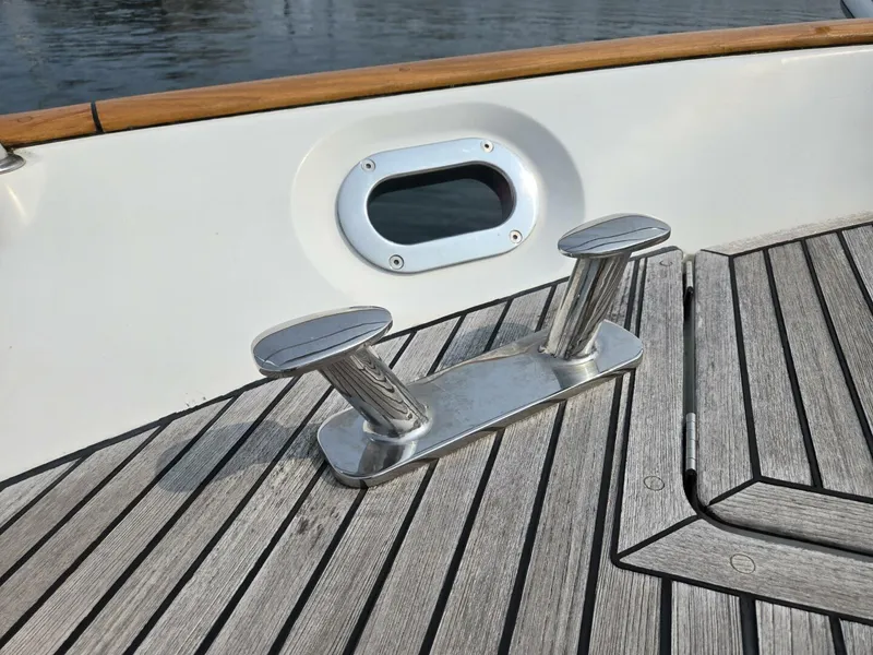 Slide: The Image of Beneteau Swift Trawler 52 2012 - 5533676