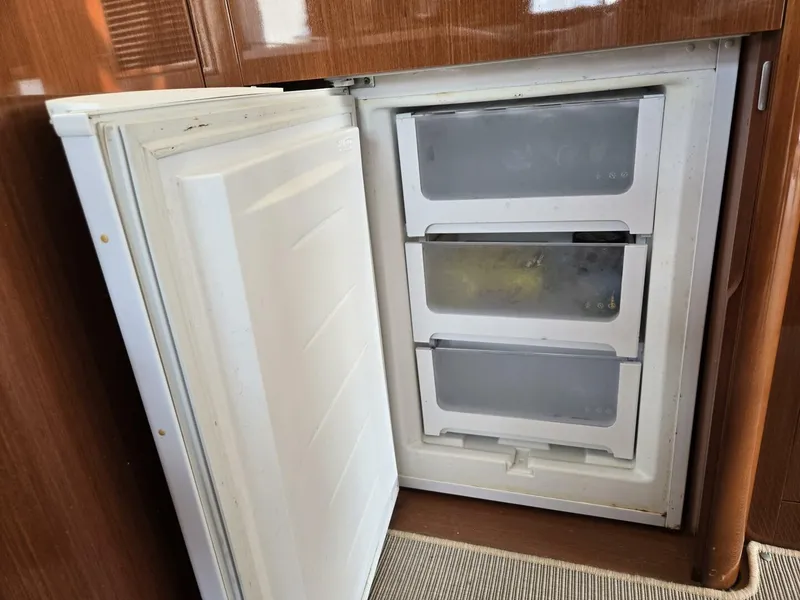 Slide: The Image of Beneteau Swift Trawler 52 2012 - 5533711