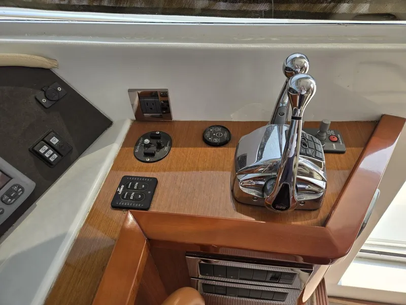 Slide: The Image of Beneteau Swift Trawler 52 2012 - 5533719