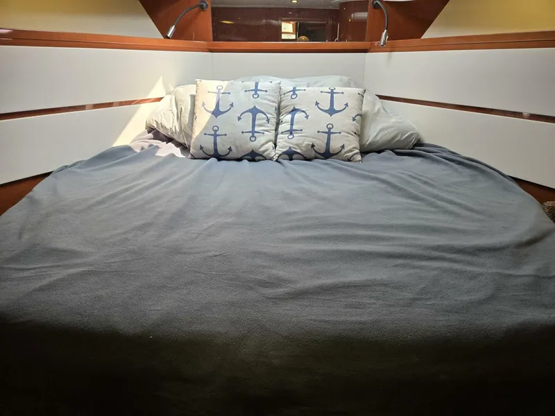 Slide: The Image of Beneteau Swift Trawler 52 2012 - 5533726