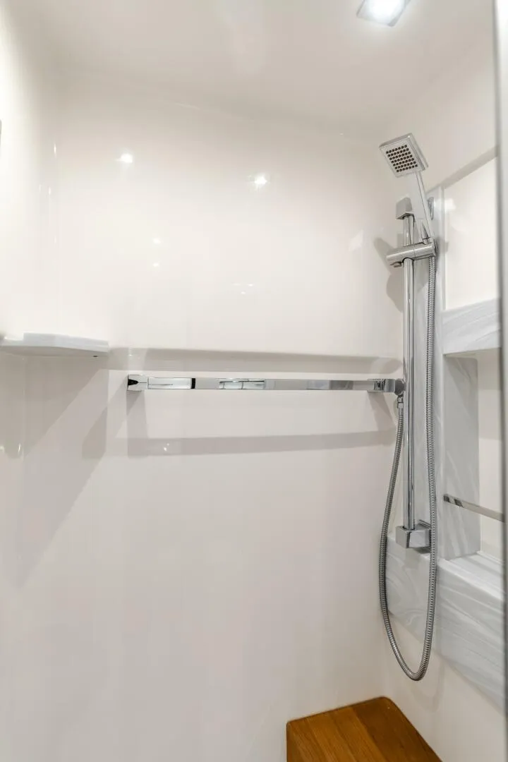 Slide: The Image of Tiara F44 Flybridge 2018 - 5533638