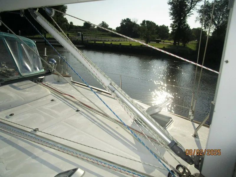 Slide: The Image of 46' Beneteau boom vang2 - 5533554