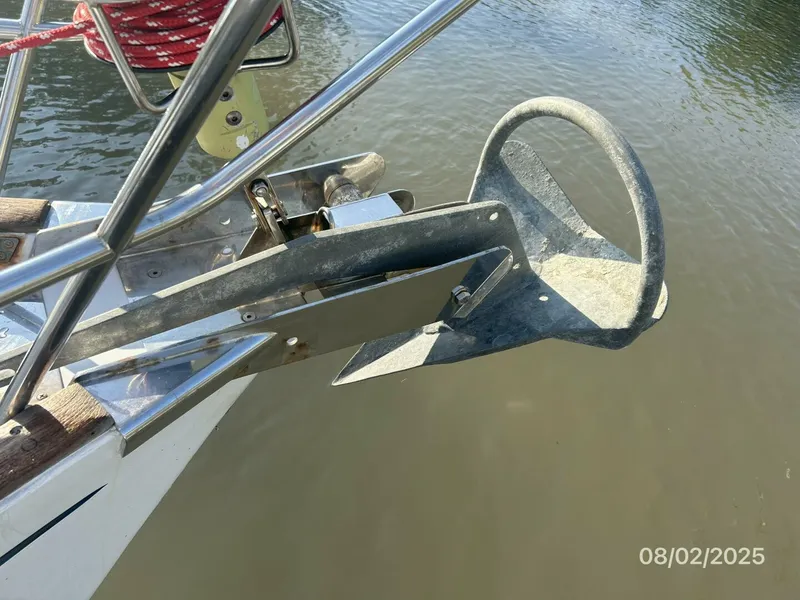 Slide: The Image of 46' Beneteau anchor - 5533546