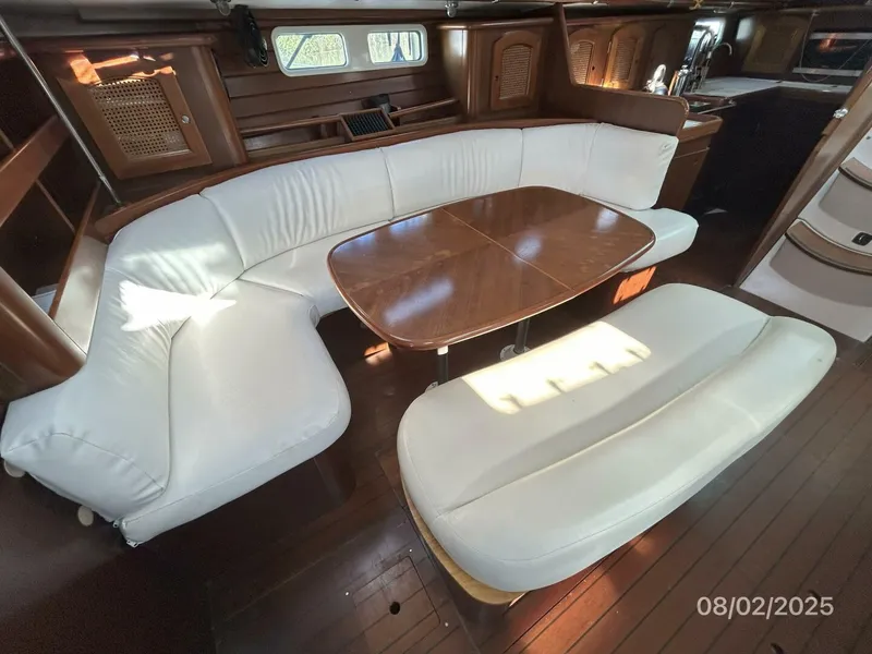 Slide: The Image of 46' Beneteau salon starboard seating2 - 5533591