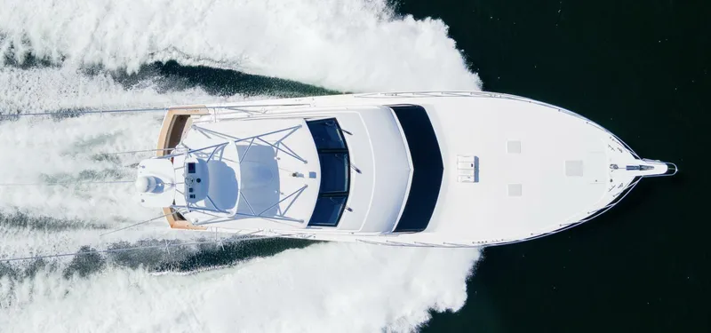 Slide: The Image of 2007 68 Hatteras 68 Enclosed Bridge REFUGE Running Profile (1) - 5539520